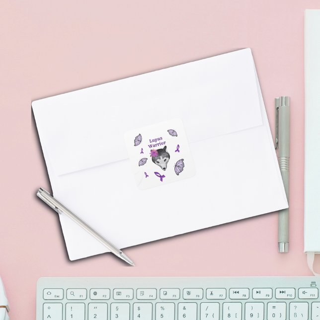 Adesivo Quadrado Lupus Warrior Wolf Purple Ribbon Button (Criador carregado)