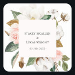 Adesivo Quadrado Magnolia Floral<br><div class="desc">Fale seus envelopes ou favores com esses adesivos botânicos elegantes,  com seus nomes enquadrados por uma magnólia aquarela,  algodão,  flores rosadas e verde. Coordena com nosso convite de casamento da Magnolia Floral.</div>