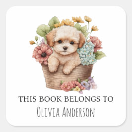 Adesivo Quadrado Maltipoo Puppy no Flower Basket Este livro pertenc
