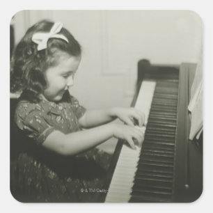 Adesivo Quadrado Menina que joga o piano
