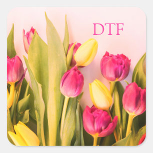 Adesivo Quadrado Monograma/Nome Cor-de-rosa com Y, Tulipas cor-de-r