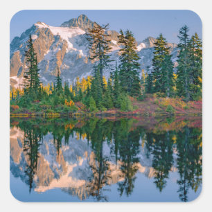 Adesivo Quadrado Monte Shuksan refletido no Reflection Lake
