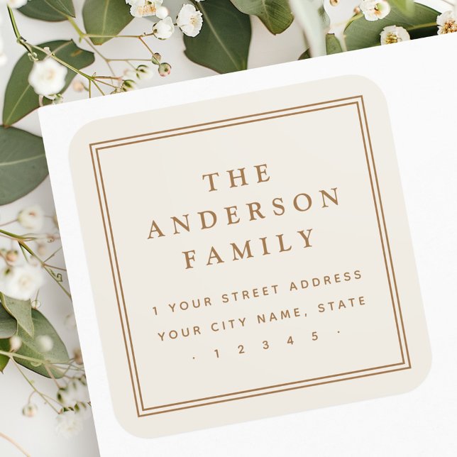 Adesivo Quadrado Nome da família elegante endereço de retorno claro (Elegant family name light tan brown return address square sticker)