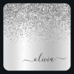 Adesivo Quadrado Nome do Glam do Monograma do Silver Glitter Metal<br><div class="desc">Folha de Silver Faux Folha Metálica Glitter Esfregado Monograma de Metal Nome e Etiquetas de Endereço do Adesivo do Partido do Papel Inicial. Isto faz o doce e perfeito aniversário de 16 anos, casamento, chá de panela, aniversário, chá de fraldas ou festa de solteira presente para alguém que ama luxo...</div>