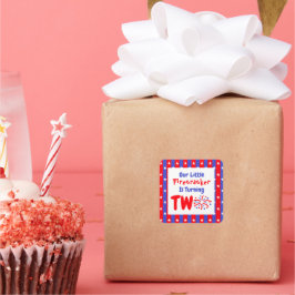 Adesivo Quadrado Nosso Pequeno segundo aniversário Firecracker