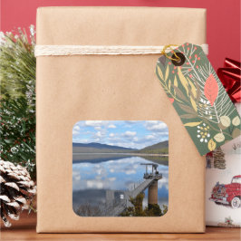 Adesivo Quadrado Nuvens do Lago Bellfield em Água Estática