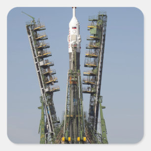 Adesivo Quadrado O andaime de lançamento é colocado no lugar