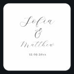 Adesivo Quadrado Obrigado de Casamento de Script Negro e Branco<br><div class="desc">Autocolantes personalizados e simplesmente na moda com nomes e datas em fontes elegantes.</div>