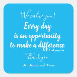 Adesivo Quadrado Paciente Obrigado Tipografia Branca Azul