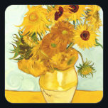 Adesivo Quadrado Pintura Amarela de Vincent Van Gogh em 1888<br><div class="desc">Esta é uma versão Prawny da famosa pintura de girassol de Vincent Van Gogh. Essa versão foi pintada em 1888 e tem doze flores. Vincent pintou vários outros pedaços de girassol. Tornei as cores mais vibrantes e adicionei espirais extras que Vincent gostava de incorporar nas suas pinturas.</div>