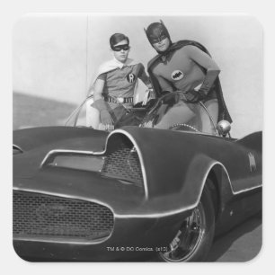 Adesivo Quadrado Robin and Batman Standing in Batmobile