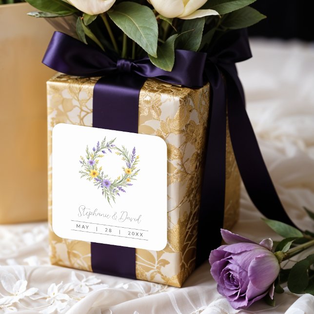 Adesivo Quadrado Romantic Minimal Wedding Yellow & Lavender Wreath (Romantic Minimal Wedding Yellow & Lavender Wreath Square Stickers.)