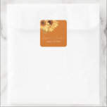 Adesivo Quadrado Romântica Cores d'água Girassóis em Laranja Queima<br><div class="desc">Estes adesivos românticos de casamento apresentam um design floral. O fundo é uma elegante laranja queimada com ouro de girassol de cor d'água. Um delicado buquê selvagem aparece no topo à esquerda,  com os nomes do casal e a data do casamento impressos abaixo.</div>