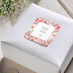 Adesivo Quadrado Rosas Rosa Românticas De Cores Aquáticas<br><div class="desc">Este belo design apresenta um padrão de fundo rosa-rosa vibrante,  etiqueta central com borda inclinada dourada e campos de texto editáveis.</div>