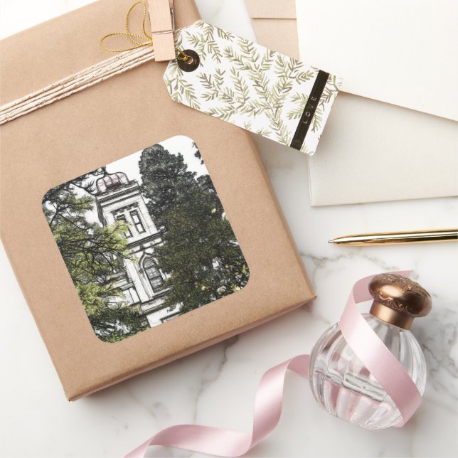 Adesivo Quadrado Santuário entre as árvores (Presentear)