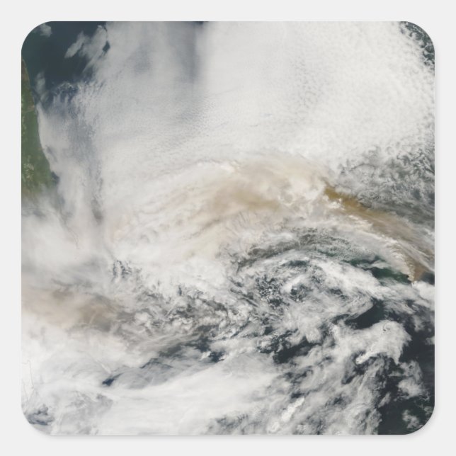 Adesivo Quadrado Sarychev Pico soprando através do mar de Okhotsk (Frente)