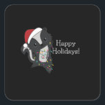 Adesivo Quadrado Skunk Christmas Skunks Animais de inverno<br><div class="desc">O gambá de Natal com luzes de fadas. Animais engraçados com presentes e neve até as férias. Também é engraçado para o Natal em julho. Os estagiários são animais doces e perfeitos para o Natal.</div>