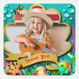 Adesivo Quadrado Sob a Festa de Garota de Aniversário do Mar e Sere