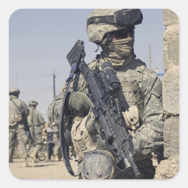 Adesivo Quadrado Soldado armado com MK-48 (Frente)