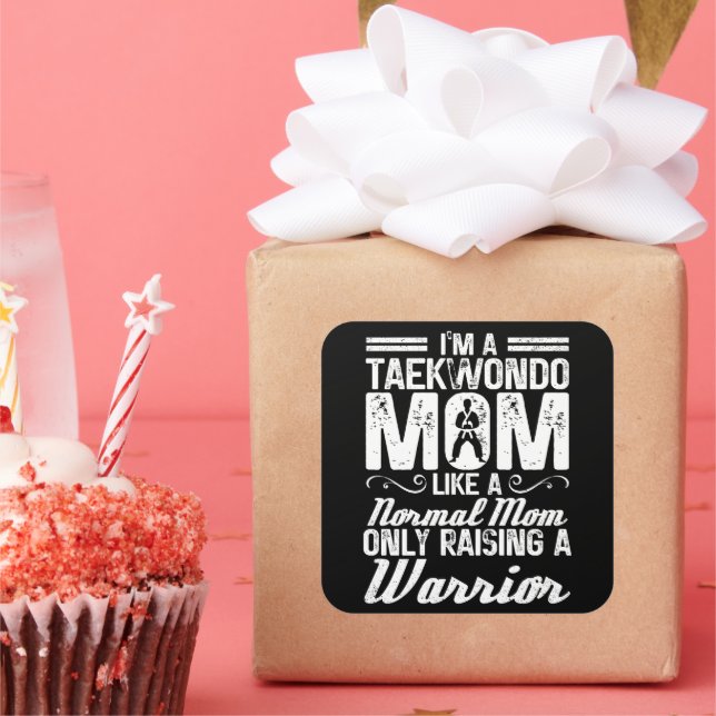 Adesivo Quadrado Sou uma Taekwondo Mãe Como Uma Mãe Normal Artes Ma (Festa)