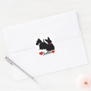 Adesivo Quadrado Terrier Escocês/silhueta preta coleira rosa/azul