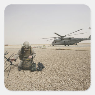 Adesivo Quadrado Um operador de rádio de campo