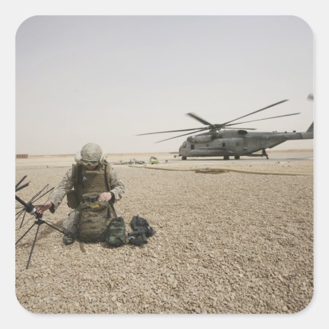 Adesivo Quadrado Um operador de rádio de campo (Frente)