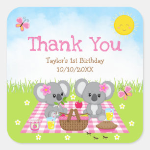 Adesivo Quadrado Ursos Koalas Piquenique Aniversário Xadrez Rosa Ob