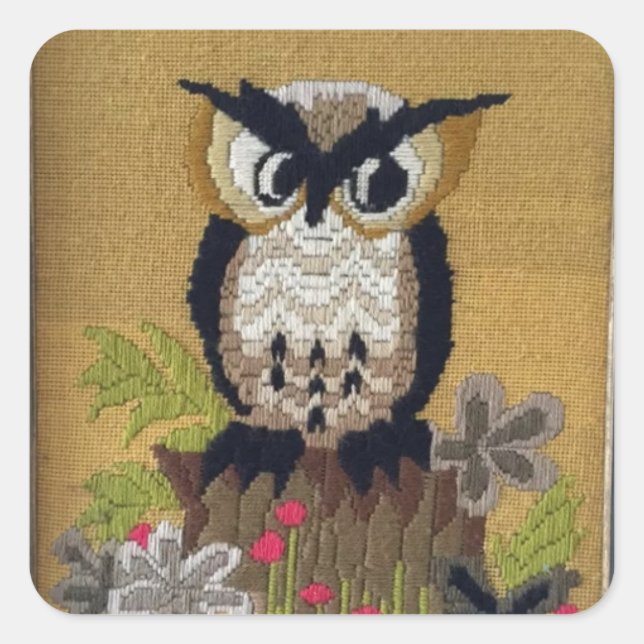 Adesivo Quadrado Vintage Cross Stitch Owl 1970s (Frente)