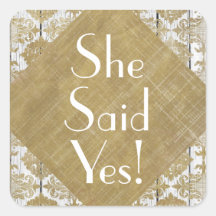 Vintage Dourada Damask and White Wood Ela Disse Si