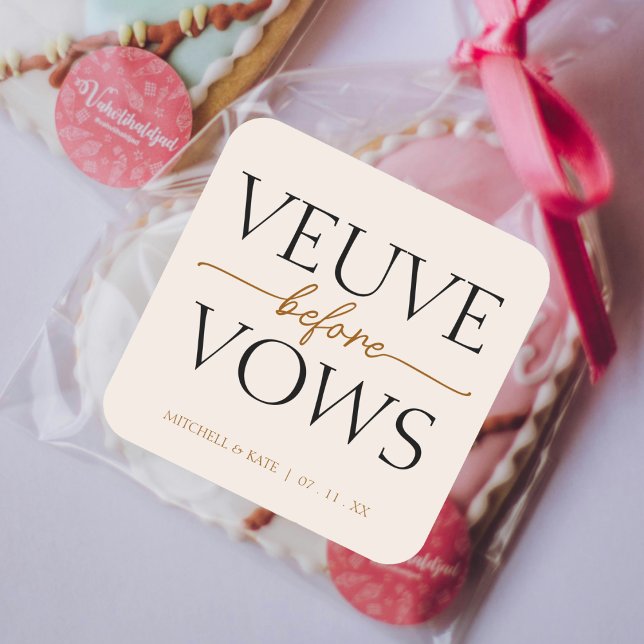 Adesivo Quadrado Viúva Antes dos Votos Chuveiro de Noiva Bege Marro (Veuve Before Vows Tan Brown Bridal Shower Square Sticker
)