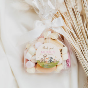 Adesivo Rapariga Castanha Cor-de-rosa