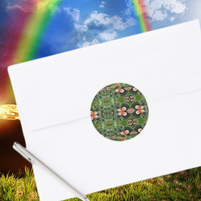 Adesivo Rato na Rua de Caleidoscópio de Clover. Dia de Pat (Mouse in Clover Kaleidoscope St. Patrick's Day Classic Round Sticker)