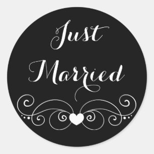 Adesivo Recém-Casados Coração Preto e Branco Casamento