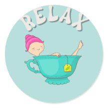 Relaxe Garota na Copa do Tea Meditando