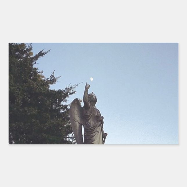 Adesivo Retangular Ela tem a lua nas mãos. (Frente)