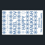 Adesivo Retangular Feliz Hanukkah Mazel Tov Star de David Menorah<br><div class="desc">Feliz Hanukkah Mazel Tov Star de David Menorah Candles Snowflakes Padrão Blue e White Elegante Tag Stickers for Hanukkah Gifts and Warm Wish Festival de Férias Judaicas Luzes,  nome personalizado</div>
