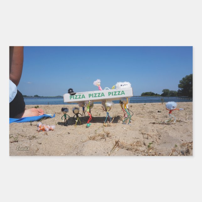Adesivo Retangular Fubby's die op het strand een pizza stelen. (Frente)