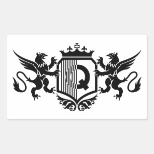 Adesivo Retangular Grifos ladeando um escudo com a letra "Q"