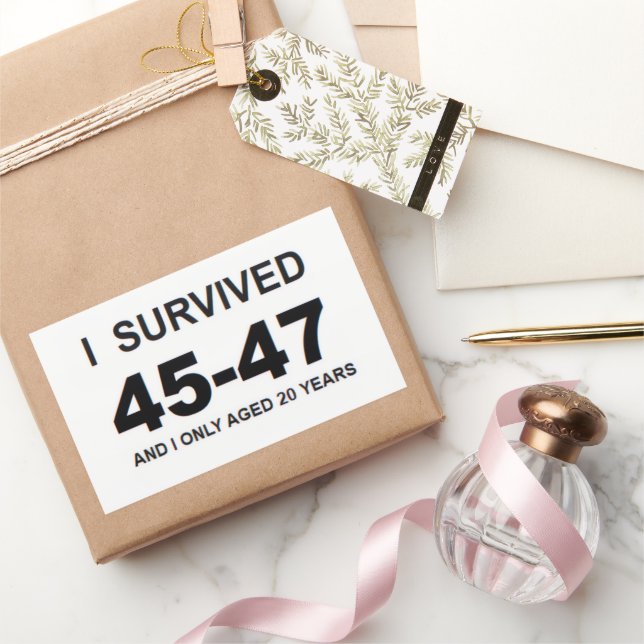 Adesivo Retangular I Survived 45-47 (Presentear)