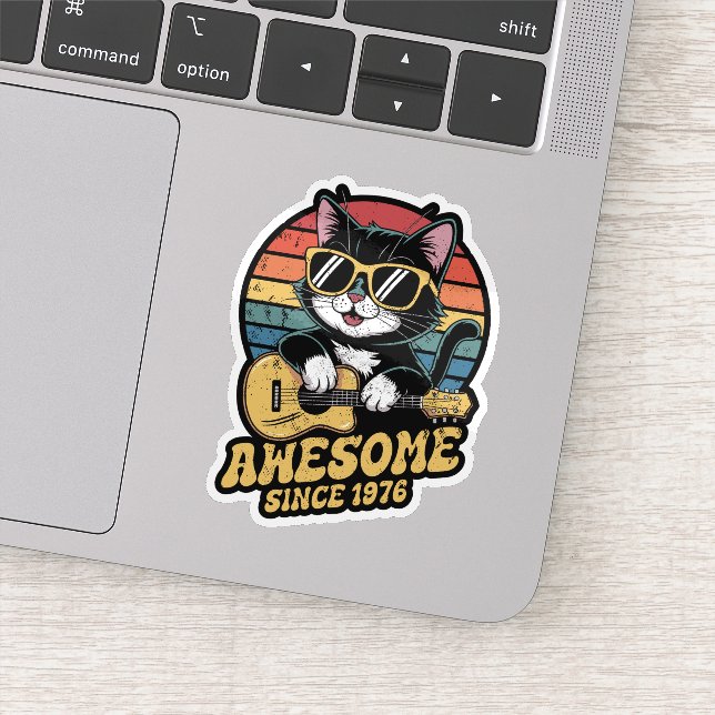 Adesivo Retro 1976 Birthday 50th Cat Lover Bday Ukulele  (Detalhe)