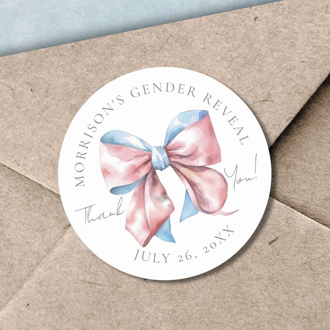 Adesivo Revelação do Gênero com Laço Rosa e Azul (Pink And Blue Gender Reveal Classic Round Sticker)