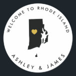 Adesivo Rhode Island Wedding Welcome Sticker Tag Dourado<br><div class="desc">Use este adesivo para rotular as bolsas de boas-vindas ou as caixas de tratamento para seus convidados fora do hotel,  e bem-vindos a Rhode Island.</div>