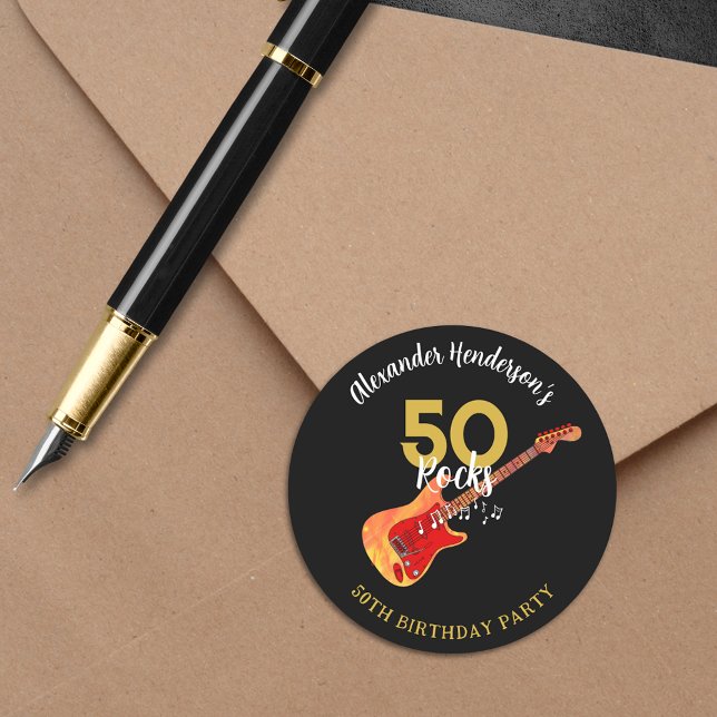 Adesivo Rock and Roll 50th Festa de aniversário (50 Rocks cool 50th birthday party sticker with funky flame guitar personalized name gold and black )