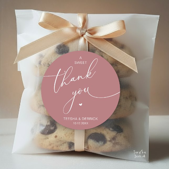 Adesivo Romantic Wedding A Sweet Thank You Cookies (Romantic Wedding A Sweet Thank You Cookies Classic Round Sticker in dusty rose pink)