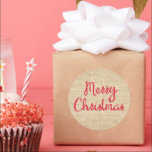 Adesivo Rustic Felry Christmas Burlap Impressão Red and Ta<br><div class="desc">Elegante e fofo adesivos de Natal com um design de texto vermelho que diz Feliz Natal em um fundo de impressão de burlap.</div>