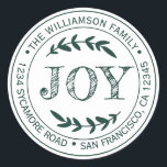 Adesivo Rustic Modern Christmas Joy Return Address Green<br><div class="desc">O adesivo de endereço redondo da família natalícia com seu nome e endereço na tipografia na moda verde-escura apresenta o texto JOY na tipografia escrita à mão com um toque na moda de folhagem rústica. Basta adicionar seu nome e endereço. Desenvolvido exclusivamente para você pelo Happy Dolphin Studio. Se precisar...</div>
