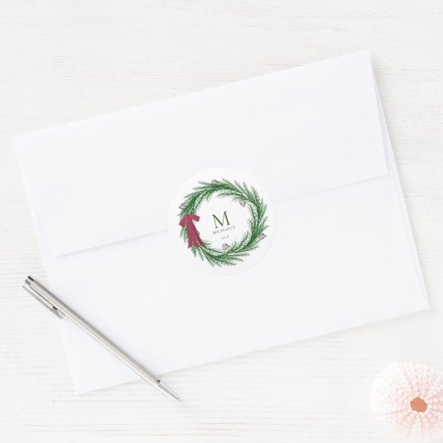 Adesivo Rustic Pine Holiday Wreath Monograma Family Name (Envelope)