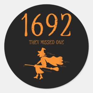 Adesivo Salem 1692 Perderam Uma Bruxa De Halloween Diverti