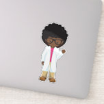 Adesivo Science Girl, African American Girl, Scientist<br><div class="desc">Design bonitinho,  divertido e adorável com uma garota africana americana vestindo casaco de laboratório e óculos. Presente moderno e moderno,  perfeito para o amante da ciência em sua vida.</div>
